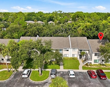 7858 Eagle Creek Drive - Photo Thumbnail 1