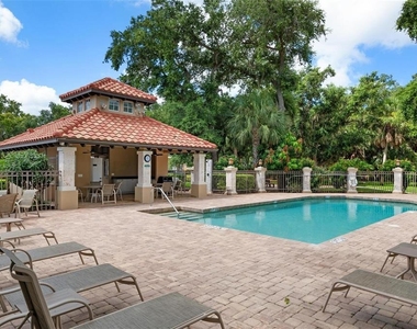 5249 Far Oak Circle - Photo Thumbnail 19