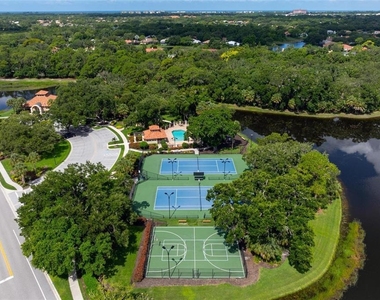 5249 Far Oak Circle - Photo Thumbnail 24