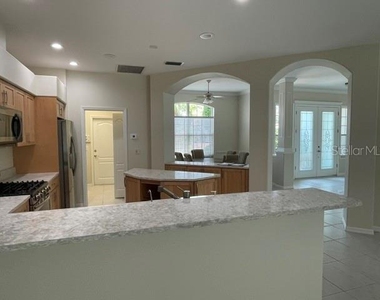 5249 Far Oak Circle - Photo Thumbnail 9