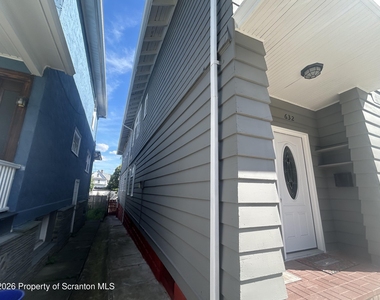 632 N Irving Avenue - Photo Thumbnail 14