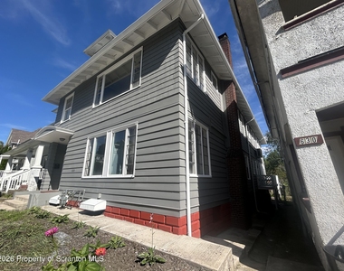 632 N Irving Avenue - Photo Thumbnail 13