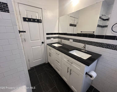 632 N Irving Avenue - Photo Thumbnail 11