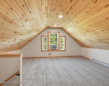 413 Powell Avenue - Photo Thumbnail 48