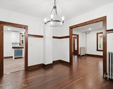 413 Powell Avenue - Photo Thumbnail 25