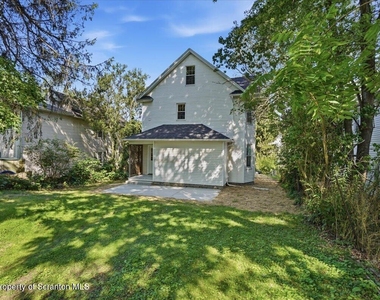 413 Powell Avenue - Photo Thumbnail 15