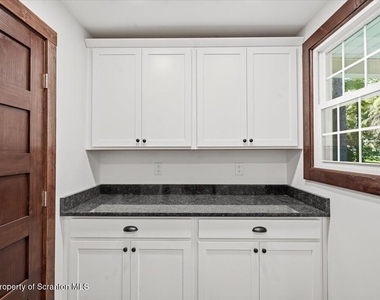 413 Powell Avenue - Photo Thumbnail 31