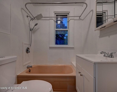 819 Delaware Street - Photo Thumbnail 32