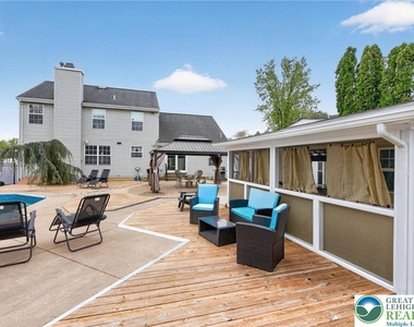 4894 Concord Drive - Photo Thumbnail 45