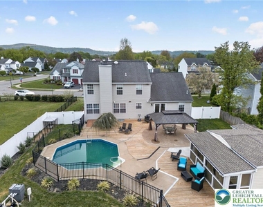 4894 Concord Drive - Photo Thumbnail 55