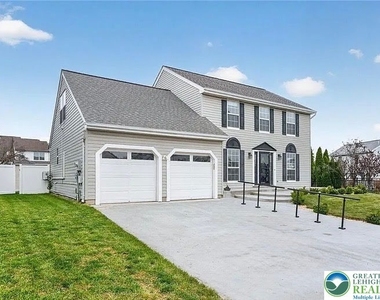 4894 Concord Drive - Photo Thumbnail 58