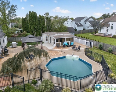 4894 Concord Drive - Photo Thumbnail 54