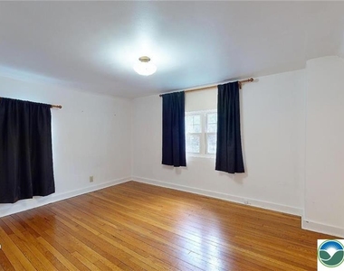 2331 W Washington Street - Photo Thumbnail 7