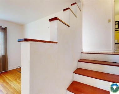 2331 W Washington Street - Photo Thumbnail 5