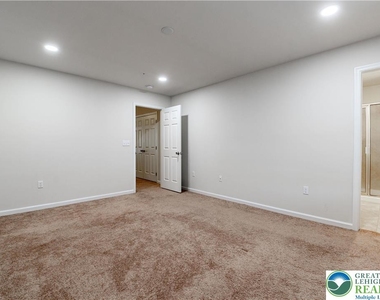 1434 Black Forest Drive - Photo Thumbnail 15