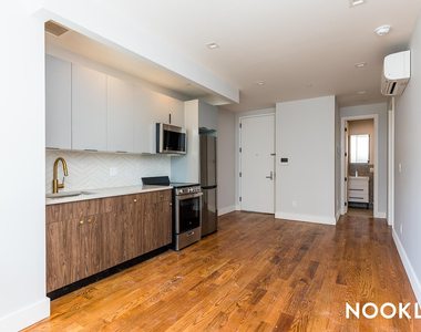 / 217 Boerum St - Photo Thumbnail 11