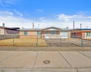4909 Winthrop Drive - Photo Thumbnail 57