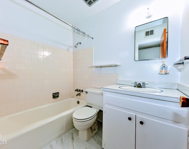 4909 Winthrop Drive - Photo Thumbnail 37
