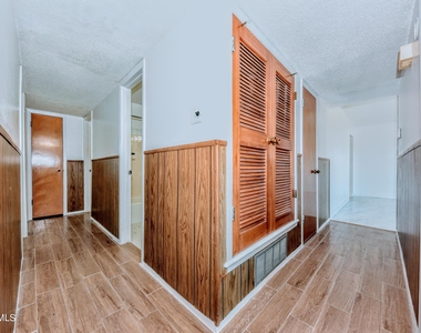 4909 Winthrop Drive - Photo Thumbnail 23