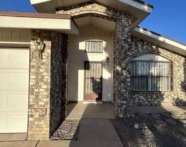 3348 Pendleton Street - Photo Thumbnail 15