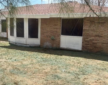 6056 Belladonna Circle - Photo Thumbnail 10