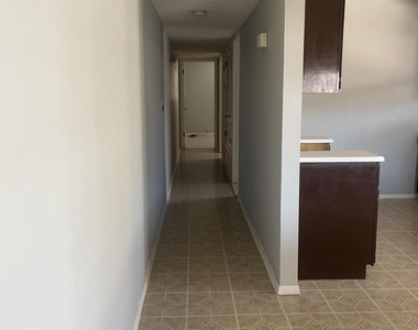 2849 Beachcomber Drive - Photo Thumbnail 3