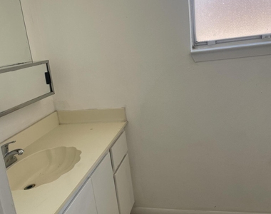2849 Beachcomber Drive - Photo Thumbnail 13