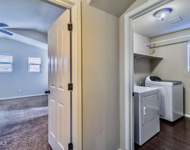 6723 Boulder Canyon Lane - Photo Thumbnail 26
