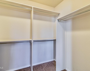 6723 Boulder Canyon Lane - Photo Thumbnail 30