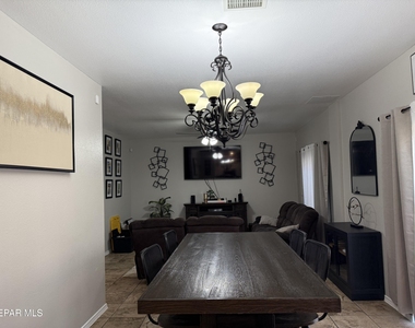 13049 Aerodrome Avenue - Photo Thumbnail 15