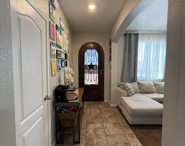 13049 Aerodrome Avenue - Photo Thumbnail 6