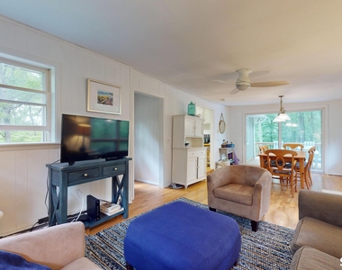 69 Carol Street - Photo Thumbnail 9