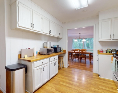 69 Carol Street - Photo Thumbnail 15