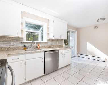 99 Fuller Drive - Photo Thumbnail 14