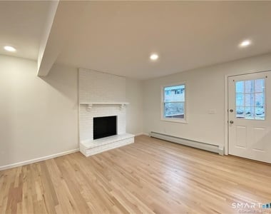 56 Taylor Place - Photo Thumbnail 2