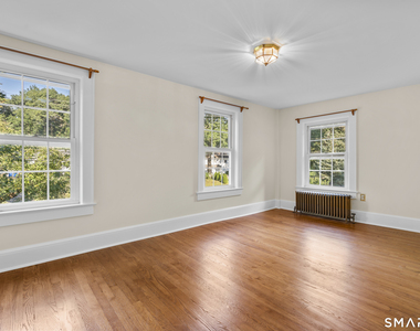 218 Grumman Avenue - Photo Thumbnail 23