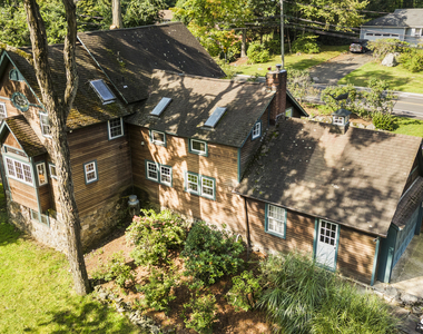 218 Grumman Avenue - Photo Thumbnail 35