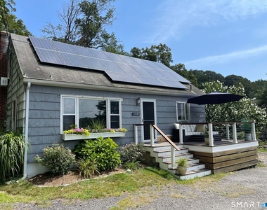 158 Whitehall Avenue - Photo Thumbnail 4