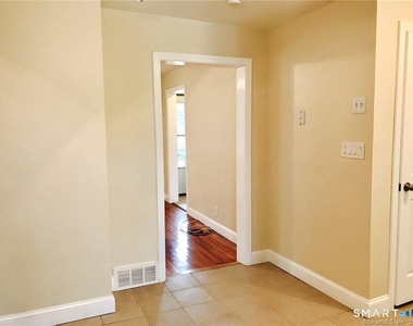 569 Hope Street - Photo Thumbnail 2