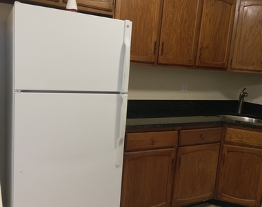 1274 Main Street - Photo Thumbnail 21