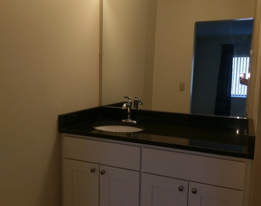 1274 Main Street - Photo Thumbnail 12