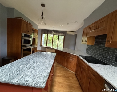 20 Wettleson Avenue - Photo Thumbnail 5