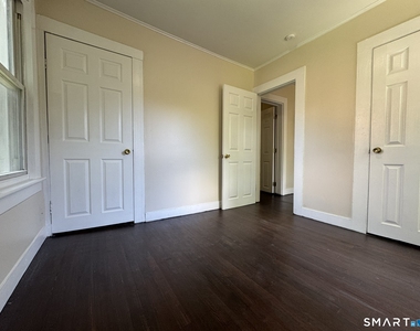 28 Quinlan Avenue - Photo Thumbnail 19