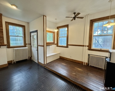 28 Kenyon Street - Photo Thumbnail 9