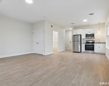 55 Steele Boulevard - Photo Thumbnail 1