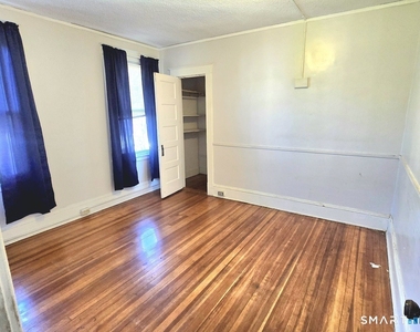 181 Bond Street - Photo Thumbnail 6