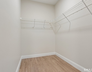 55 Steele Boulevard - Photo Thumbnail 8