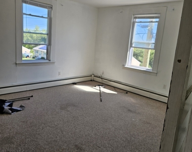 222 Clark Street - Photo Thumbnail 4