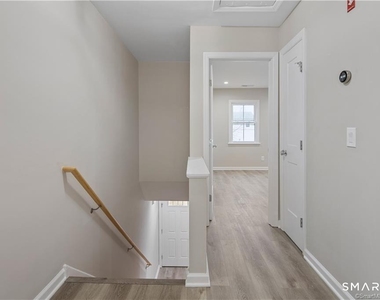 10 Grace Street - Photo Thumbnail 18