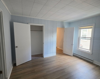 37 Wakefield Court - Photo Thumbnail 7